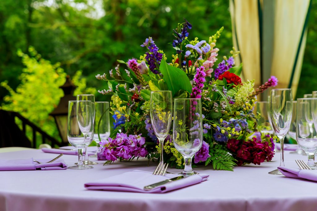 beautifully served table in a restaurant photo of professional restaurant serving